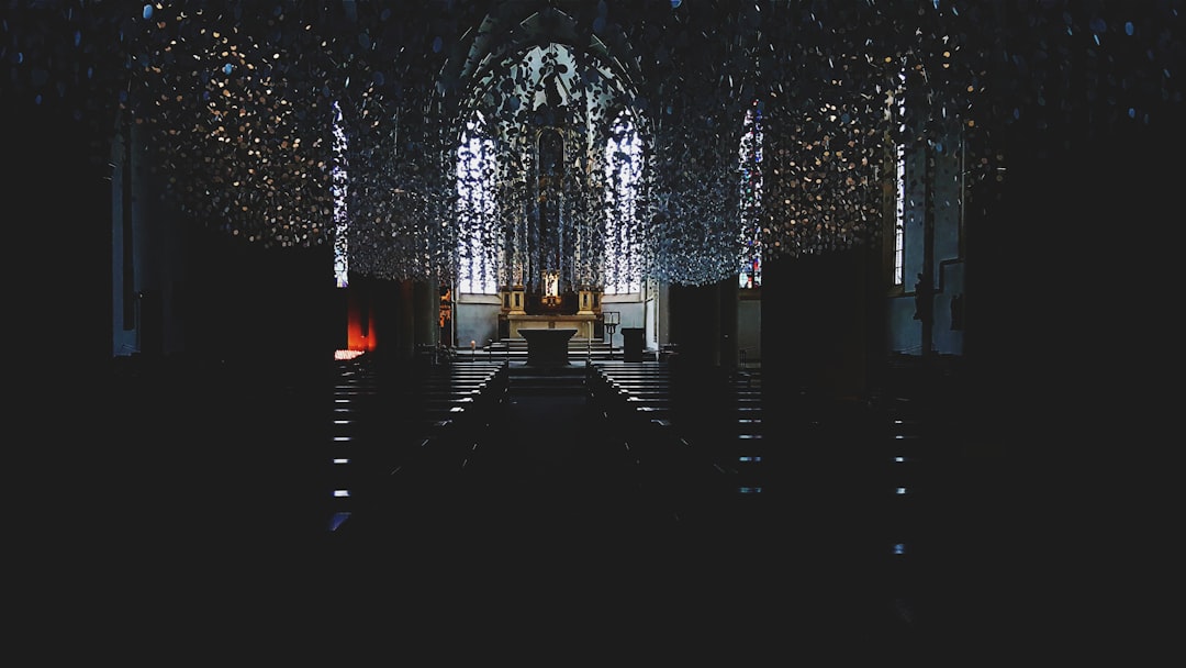 Photo corridor lighting